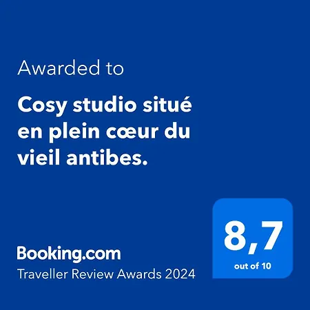 公寓 Cosy Situe En Plein Coeur Du Vieil Antibes. *