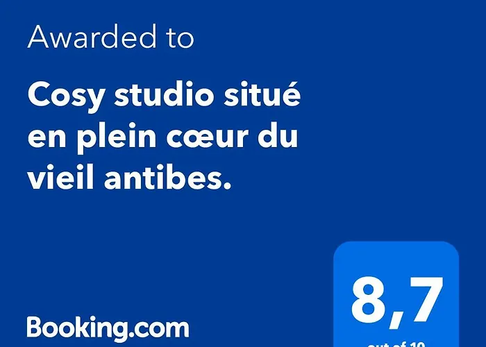 Apartment Cosy Situe En Plein Coeur Du Vieil Antibes. *